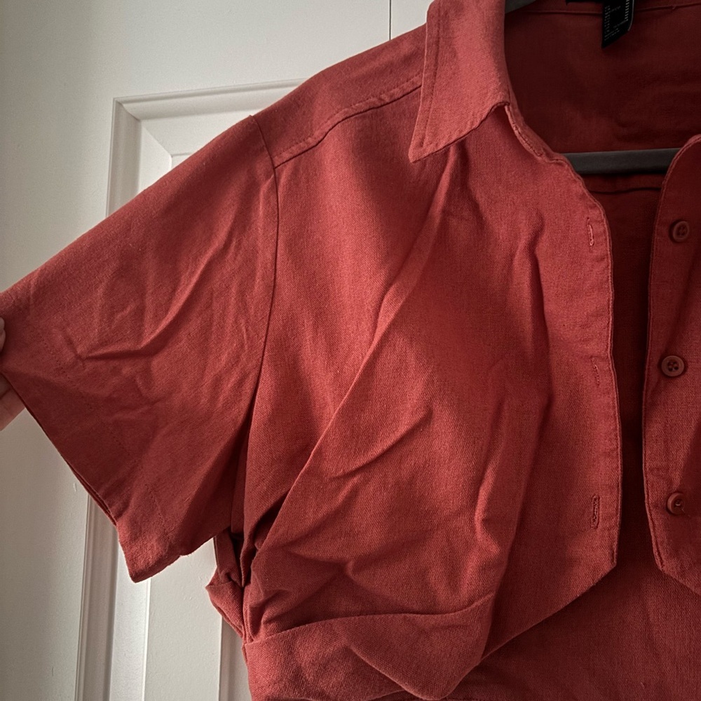 Forever 21 Cropped Button-Up Top - Rust - Picture 2 of 8